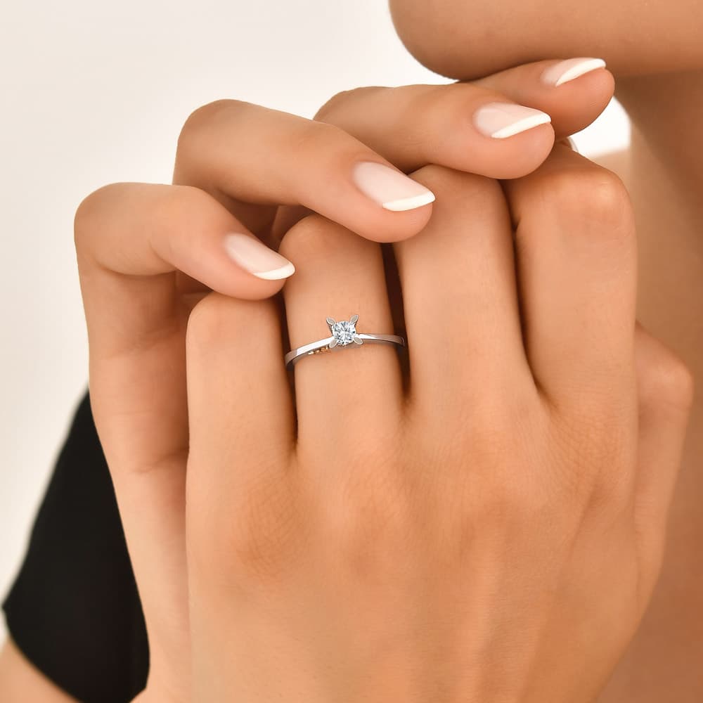 0,22 Karat Forevermark Tektaş Pırlanta Yüzük